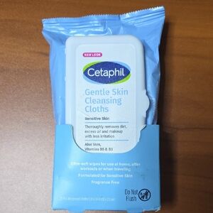Cetaphil Gentle Skin Cleansing Cloths